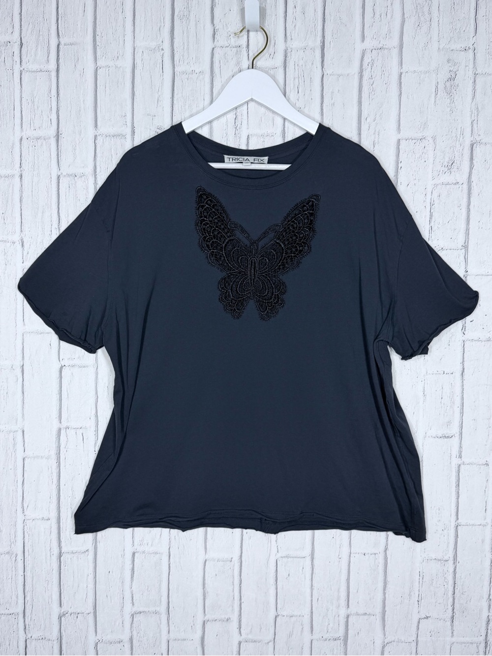 🦋 Tricia Fix Black Lace Butterfly Oversized Tee Top Size M Made in USA - Picture 2 of 7